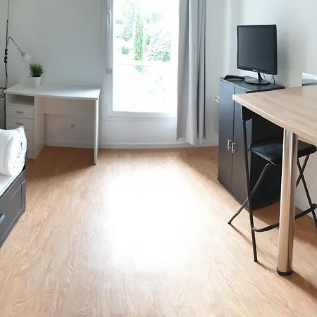 公寓 Alpine - Entier Standing Vue Parc Au Calme - Parking Gratuit - Wifi - Tram A Proximite *